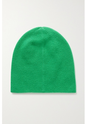 Guest In Residence - The Inside Out! Reversible Two-tone Ribbed Cashmere Beanie - Green - One size