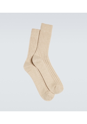 Auralee Ribbed-knit cashmere-blend socks