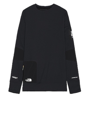 The North Face X Project U Futurefleece Sweater in Tnf Black - Black. Size L (also in M, S, XL/1X).