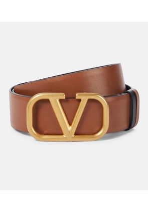 Valentino Garavani VLogo Signature 40 reversible leather belt