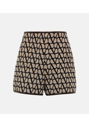 Valentino Toile Iconographe leather-trimmed shorts