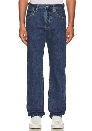 LEVI'S Straight 501 Stonewash Jean in Blue. Size 28.
