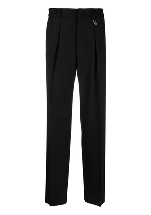 Fendi logo-plaque pleated straight-leg trousers - Black