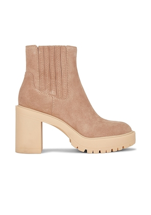 Dolce Vita Caster H2O Bootie in Neutral. Size 9.
