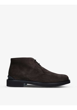 06H suede chukka boots