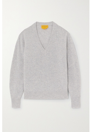 Guest In Residence - The V Cashmere Sweater - Gray - x small,small,medium,large,x large