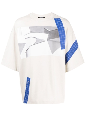 A-COLD-WALL* abstract-print crew-neck T-shirt - Neutrals