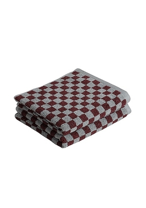 BAINA Hand Towel Set in Cement & Rhus - Burgundy. Size all.