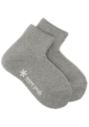 Snow Peak small Full Pile logo-print short socks - Grey