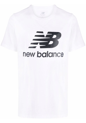 New Balance logo-print short-sleeved T-shirt - White