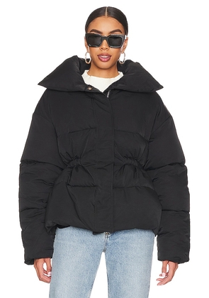 h:ours Guadalupe Puffer Jacket in Black. Size XXS.