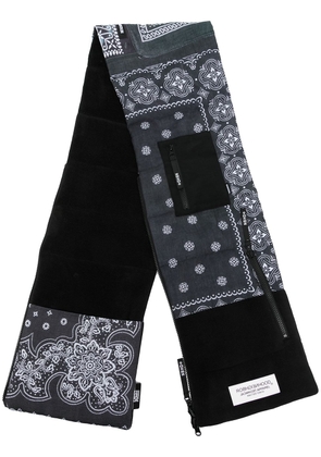 Neighborhood bandana-print scarf - Black