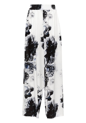Alexander McQueen Chiaroscuro floral-print pyjama trousers - White