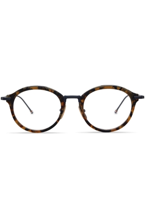Thom Browne Eyewear tortoiseshell pantos-frame glasses