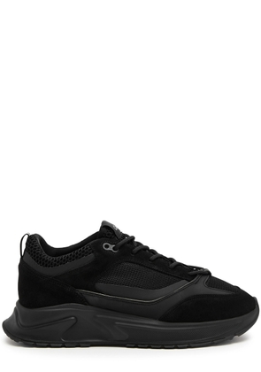 Cleens Essential Panelled Mesh Sneakers - Black - 6