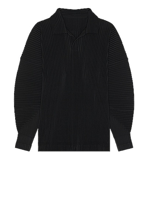 Homme Plisse Issey Miyake Issey Miyake Pleated Polo in Black - Black. Size 2 (also in ).