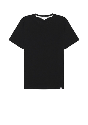 Norse Projects Niels Standard T-shirt in Black. Size XL.