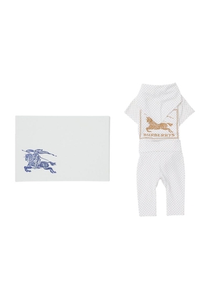 Burberry Kids Ekd Playsuit, Trousers And Blanket Gift Set (1-18 Months)