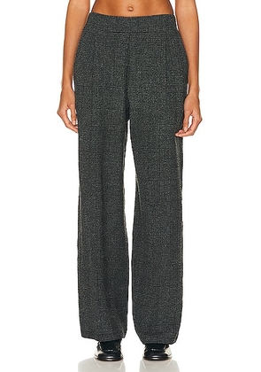 LESET Austyn Pleated Pocket Pant in Asphalt Plaid - Charcoal. Size L (also in S).
