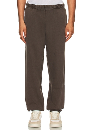 Obey Lowercase Pigment Sweatpant in Brown. Size XL.