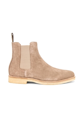 New Republic Sonoma Suede Chelsea Boot in Beige. Size 8.