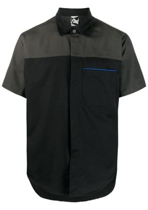 GR10K panelled short-sleeve shirt - Black