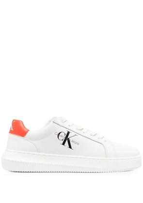Calvin Klein logo-print low-top sneakers - White