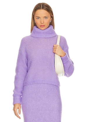 American Vintage Tyji Turtleneck Sweater in Lavender. Size M, S.