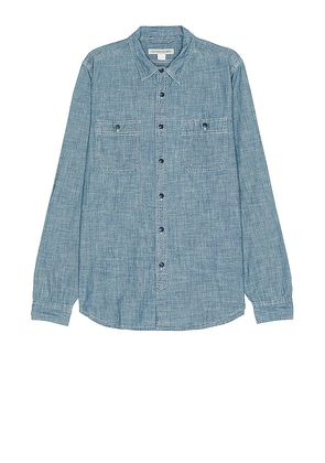 OUTERKNOWN Chambray Utility Shirt in Blue. Size M, XL/1X.