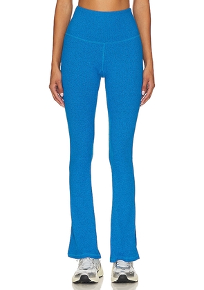 STRUT-THIS The Beau Flare Pant in Blue. Size M, XL.
