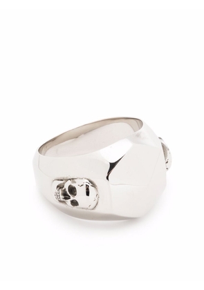 Alexander McQueen skull-appliqué signet ring - Silver