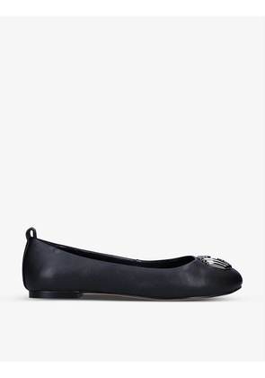 Signature ballerina leather shoes