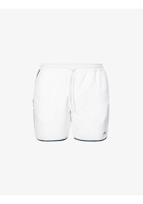 Runner contrast-piping shell shorts