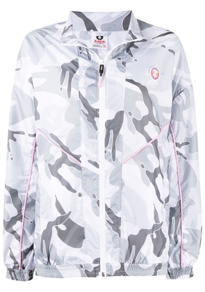 AAPE BY *A BATHING APE® camouflage-print lightweight jacket - White