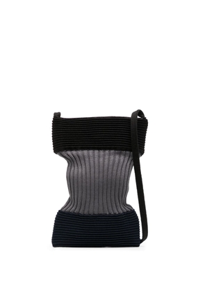 CFCL Strata ribbed-knit bag - Black