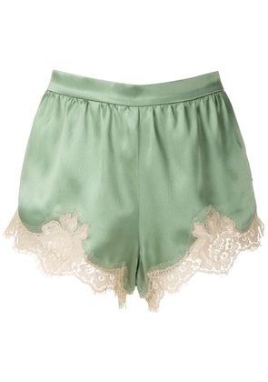 Dolce & Gabbana floral lace insert shorts - Green