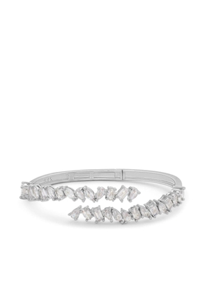 Kenneth Jay Lane crystal-embellished polished bracelet - Silver