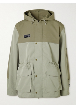 adidas Originals - Moorfield Appliquéd Two-Tone Panelled Recycled-Shell Hooded Jacket - Men - Green - IT 46