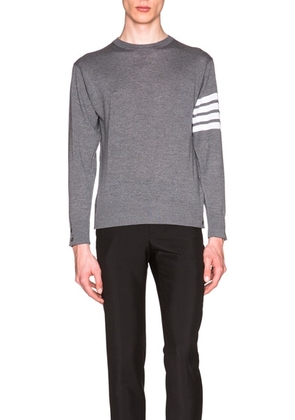 Thom Browne Classic Merino Crewneck Sweater in Medium Grey - Grey. Size 1 (also in ).