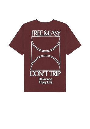 Free & Easy Connection Premium Short Sleeve Tee in Burgundy. Size L, M, XL/1X.