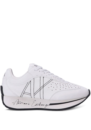 Armani Exchange logo-patch panelled-design sneakers - White
