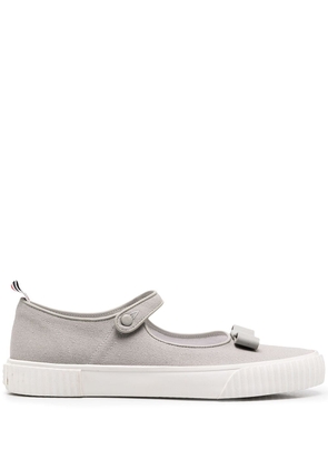 Thom Browne bow detail Mary Jane sneakers - Grey