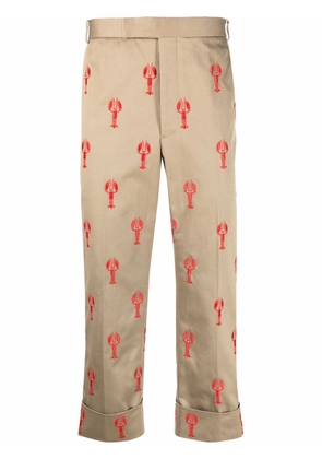 Thom Browne lobster-embroidered cropped trousers - Neutrals