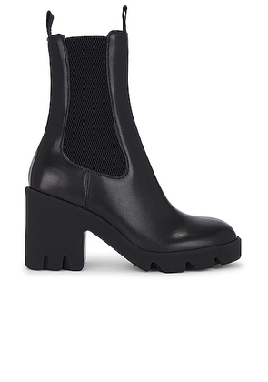 Burberry Eden Boot in Black - Black. Size 38 (also in 36.5, 37, 37.5, 39, 39.5, 40, 41).