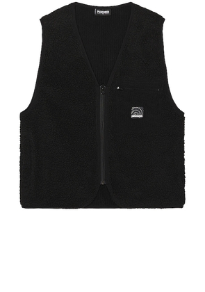 Pleasures Infinite Sherpa Fleece Reversible Vest in Black. Size L, M, XL/1X.