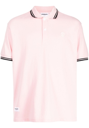 CHOCOOLATE piqué logo-patch polo shirt - Pink