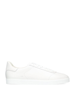 Givenchy Leather Town Low-Top Sneakers
