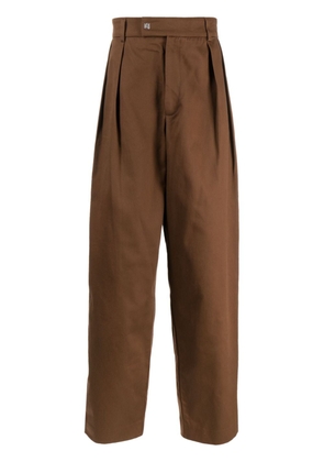 AMIRI pleat-detailing cotton straight trousers - Brown