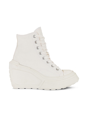 Converse De Luxe Wedge Sneaker in Ivory. Size 10.5, 11, 5, 8.5, 9, 9.5.