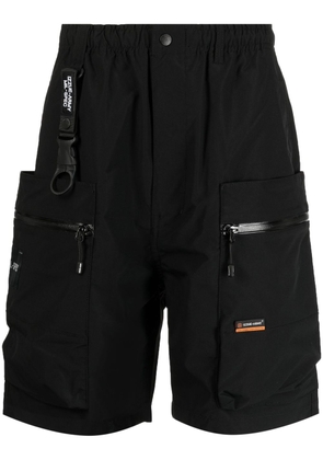izzue cargo pockets shorts - Black